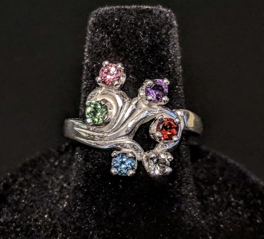 Three Stone Birthstone Ring | Personalized Gemstone Ring